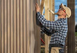 Siding Removal and Disposal in Country Club Hills, IL